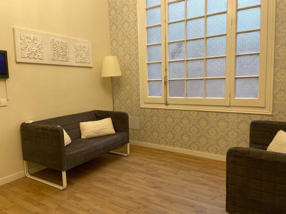 ברצלונה Lumine Luxury Suites By Gaiarooms מראה חיצוני תמונה