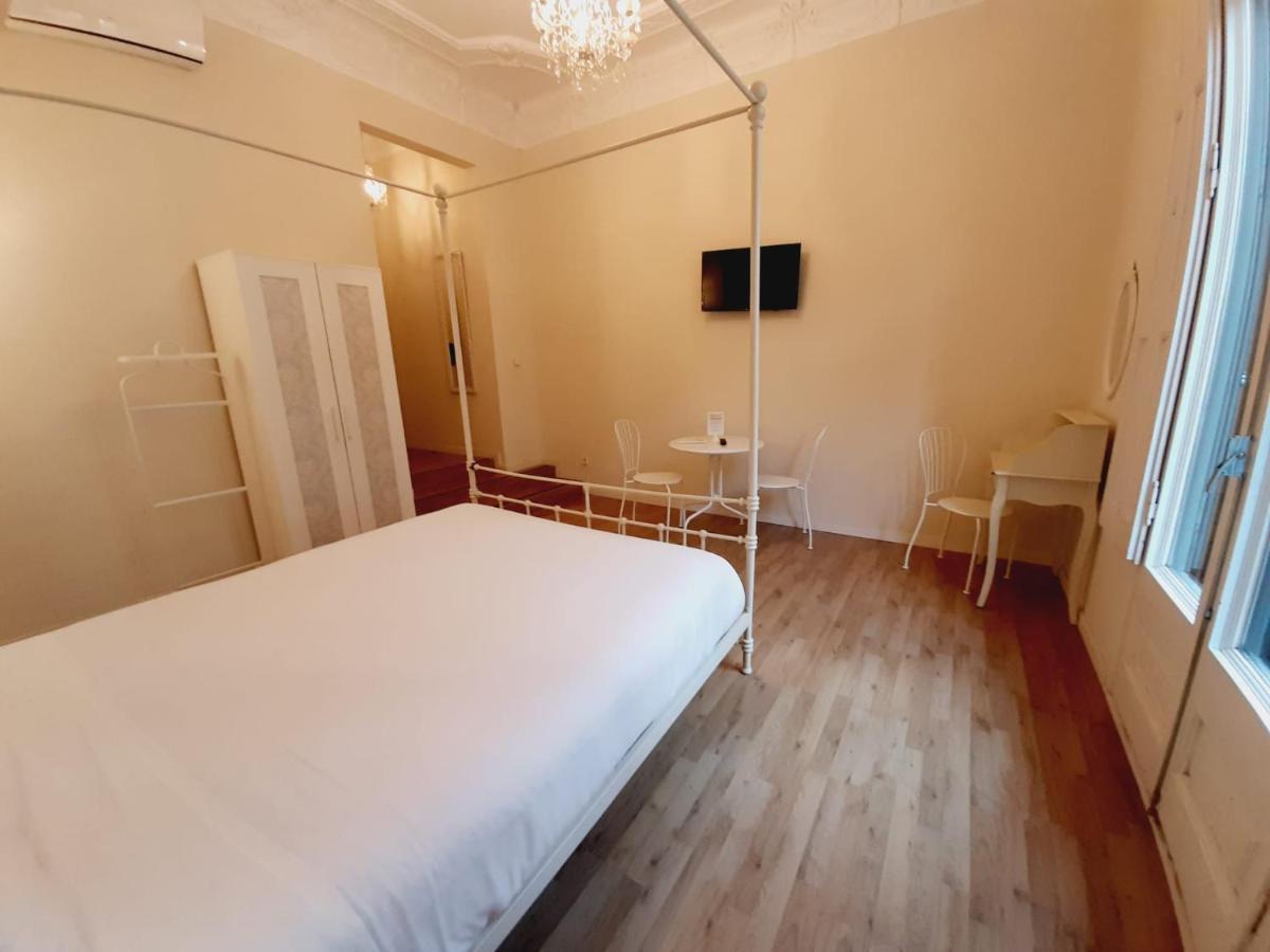 ברצלונה Lumine Luxury Suites By Gaiarooms מראה חיצוני תמונה