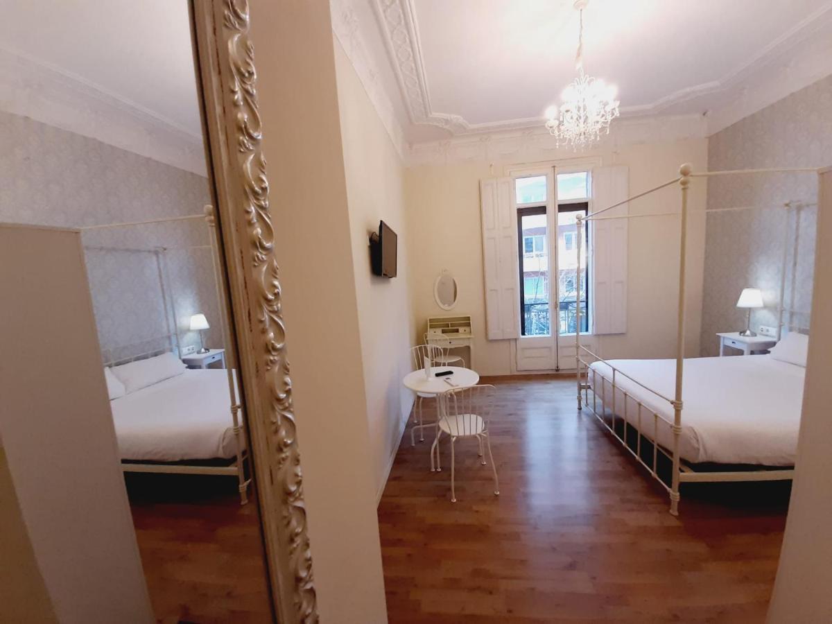 ברצלונה Lumine Luxury Suites By Gaiarooms מראה חיצוני תמונה